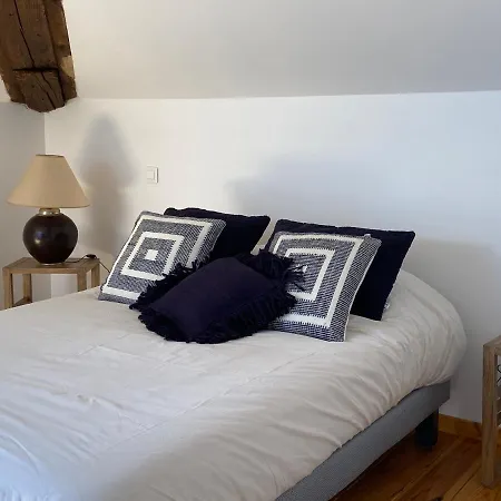 La Vue Sur Le Clocher Apartment